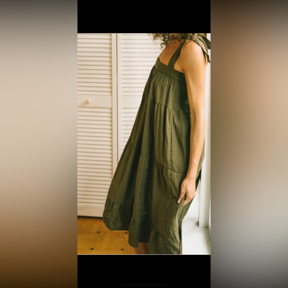Jackson Rowe Breezy Seaweed Midi Dress - Picture 1 of 8